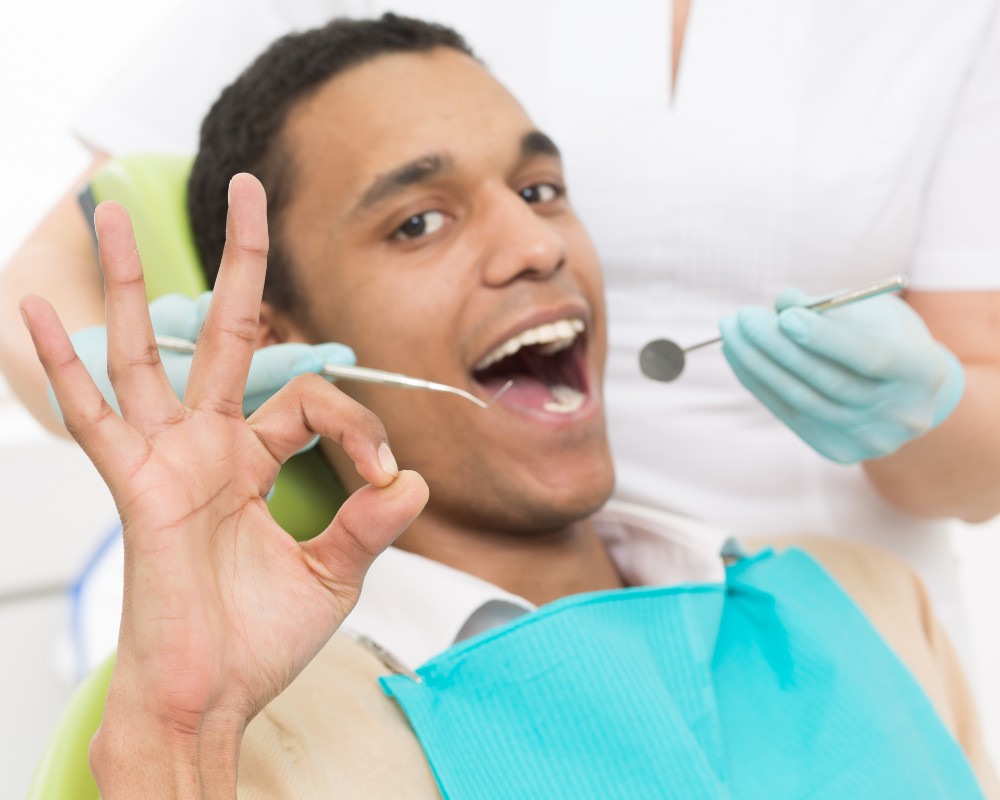 Link between oral health and overall wellness Link between oral health and overall wellness