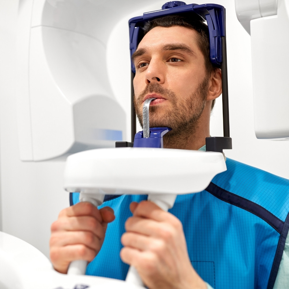 male patient getting digital dental x ray at Everbright Smiles Scarborough, ON